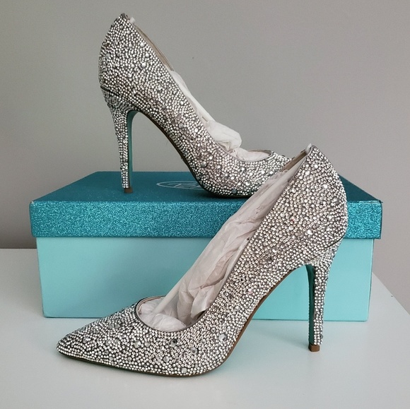 blue by betsey johnson hazil jeweled pumps